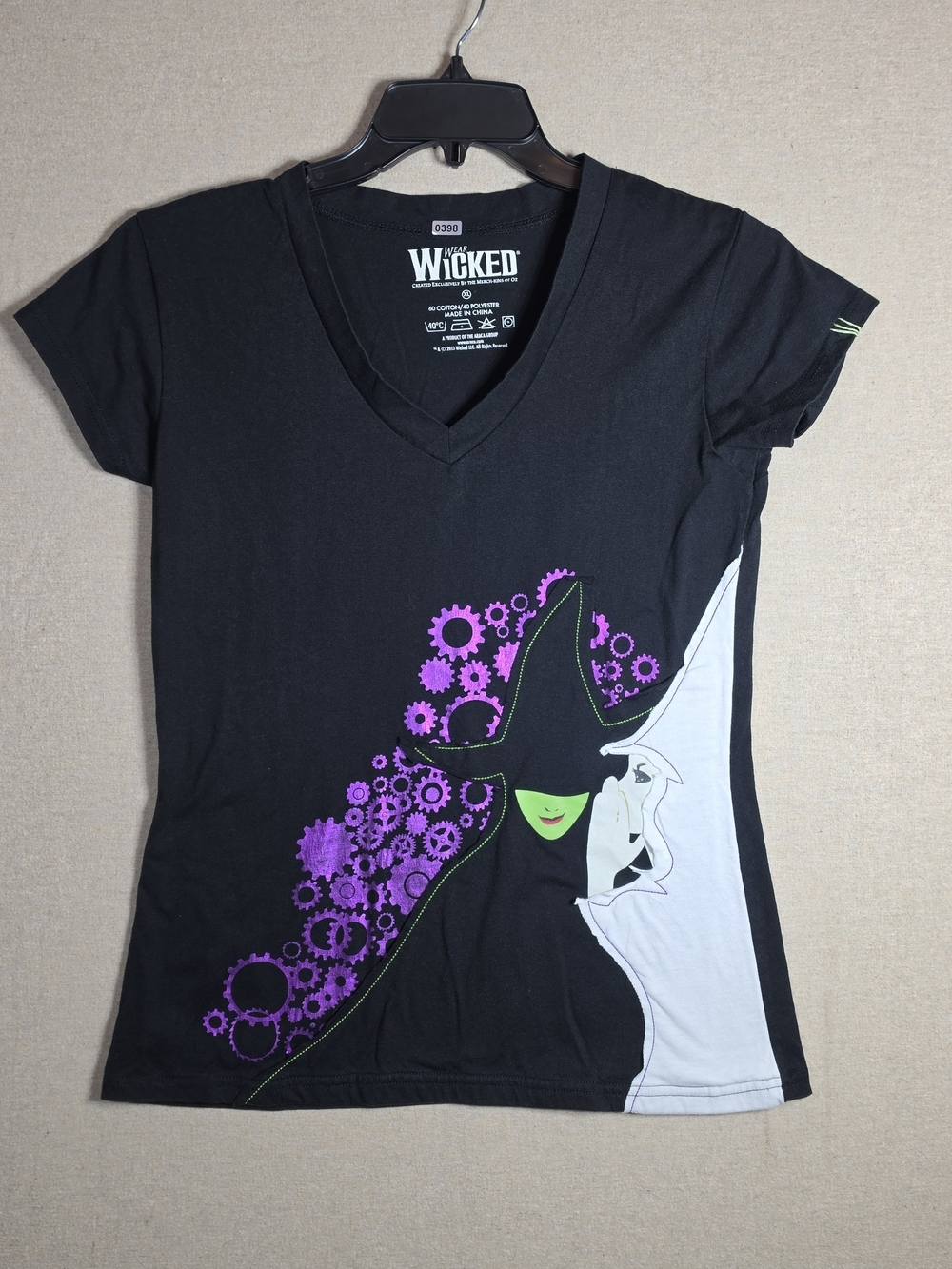Wicked V-Neck Graphic Tee Womens XL Black with Purple & Green Official